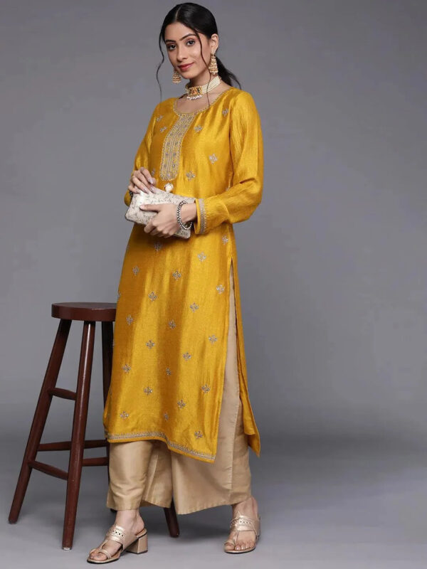 Yellow Embellished Silk Kurta - Image 4
